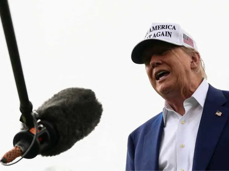 Negli Usa arriva la selezione etnica: Trump spalanca le porte solo ai sudafricani bianchi