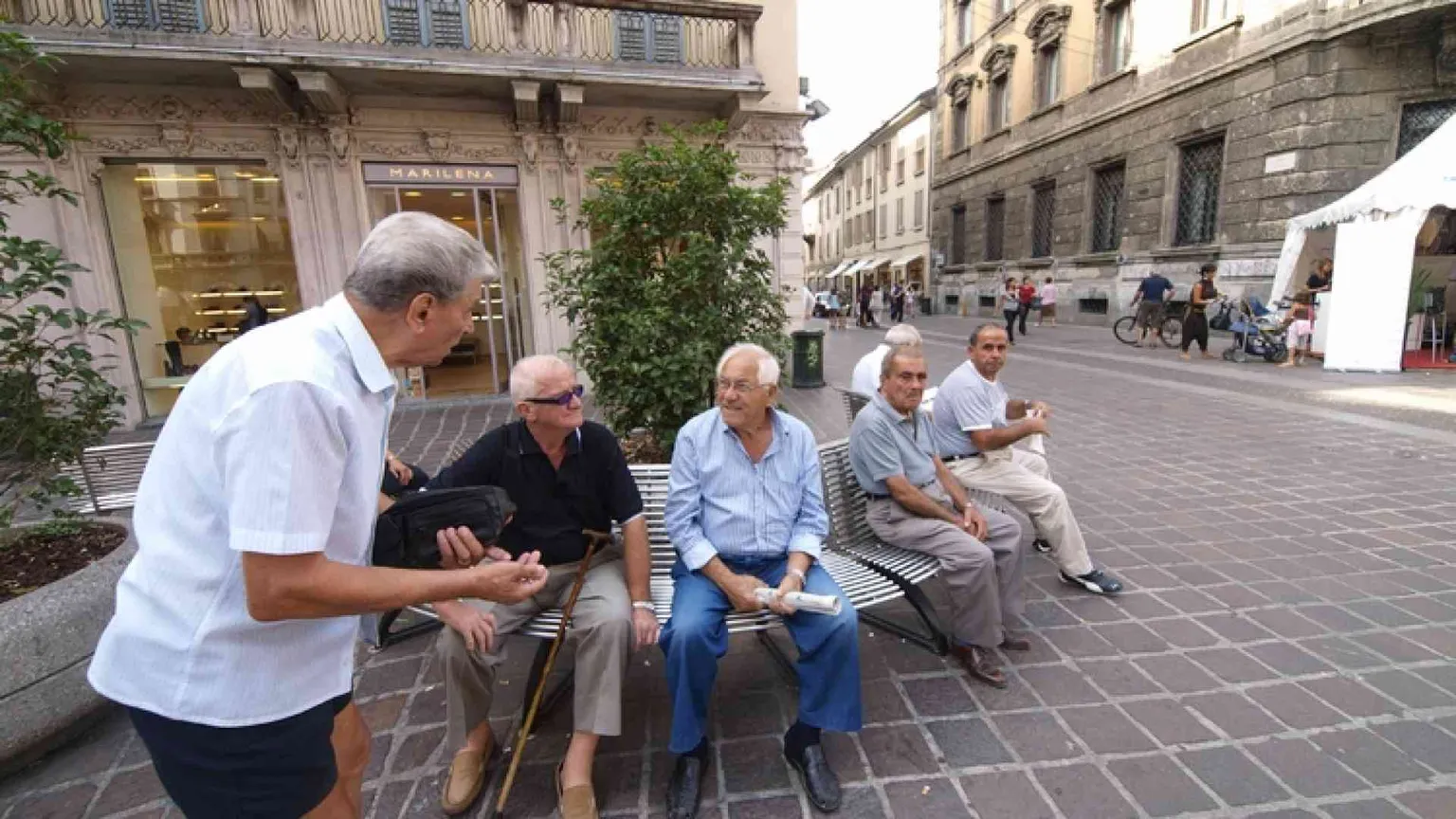 Nel 2015 picco di decessi e crollo nascite