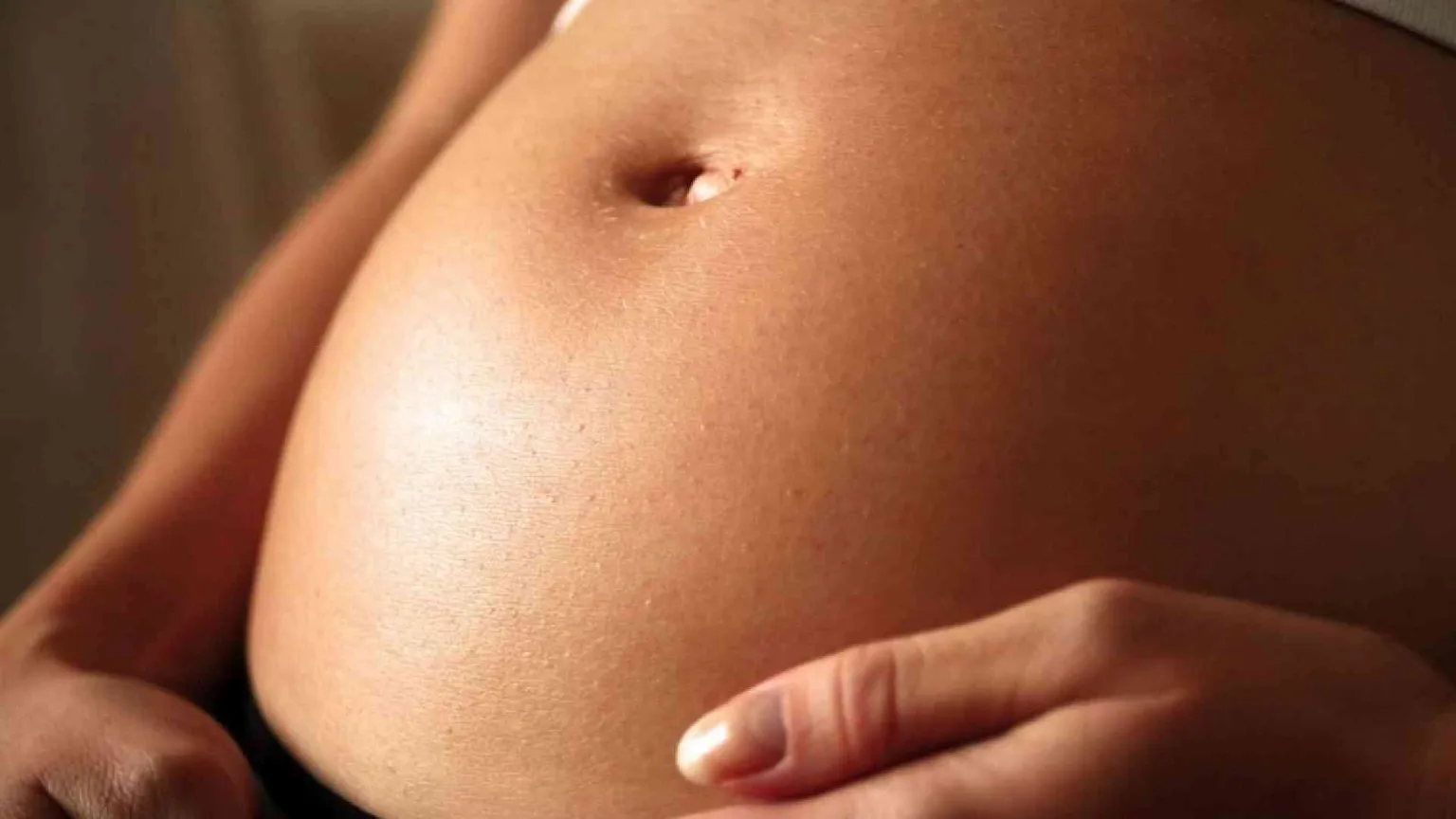 Renzi: un decreto sull’utero in affitto