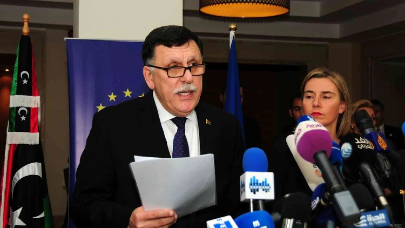 Arriva via mare il governo della Libia