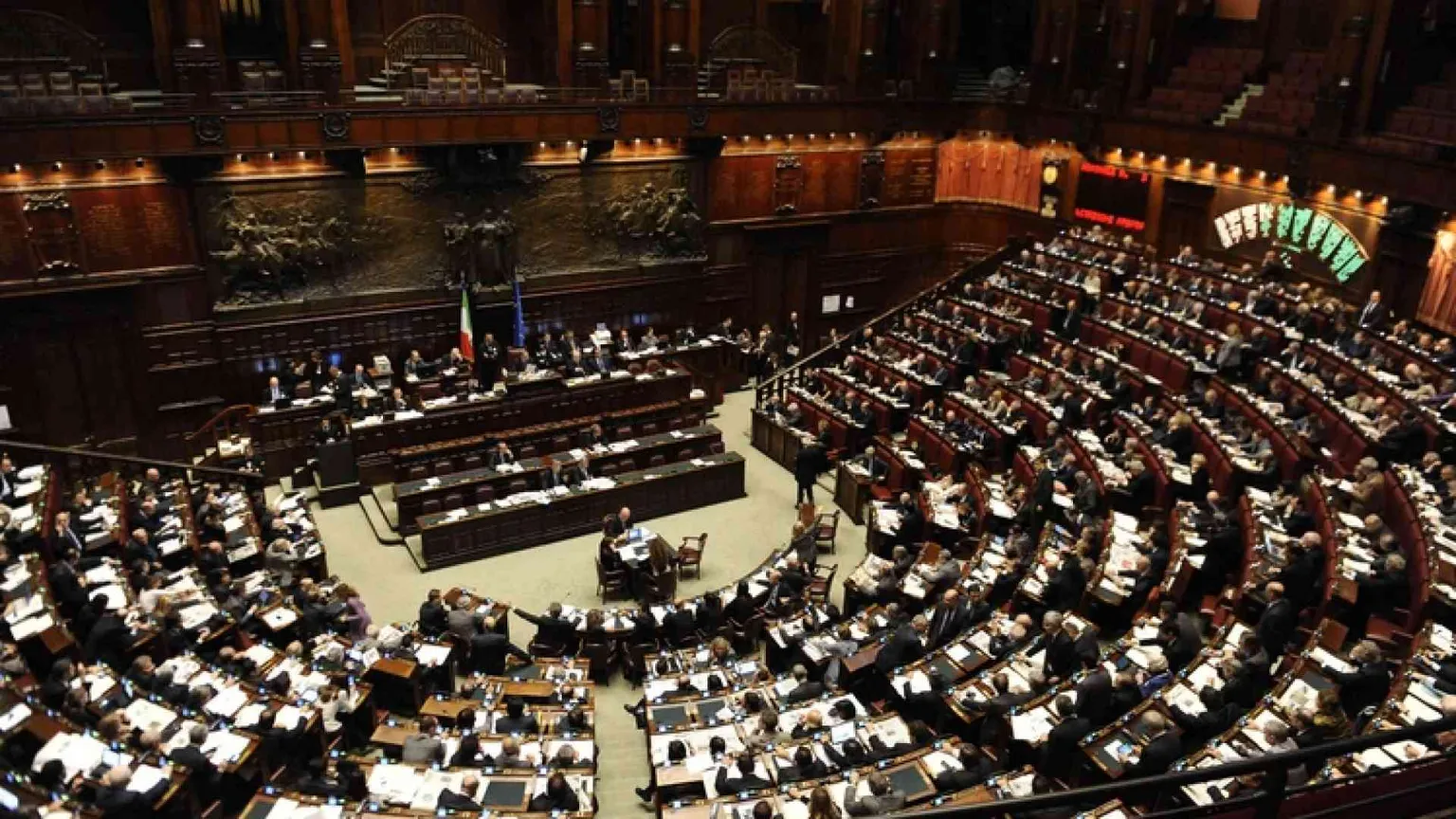 Utero in affitto, la mossa dei centristi