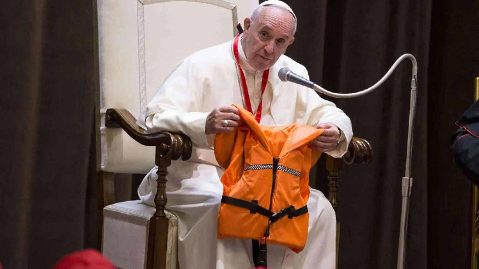 Papa Francesco ai bambini: «I migranti non sono un pericolo, sono in pericolo»