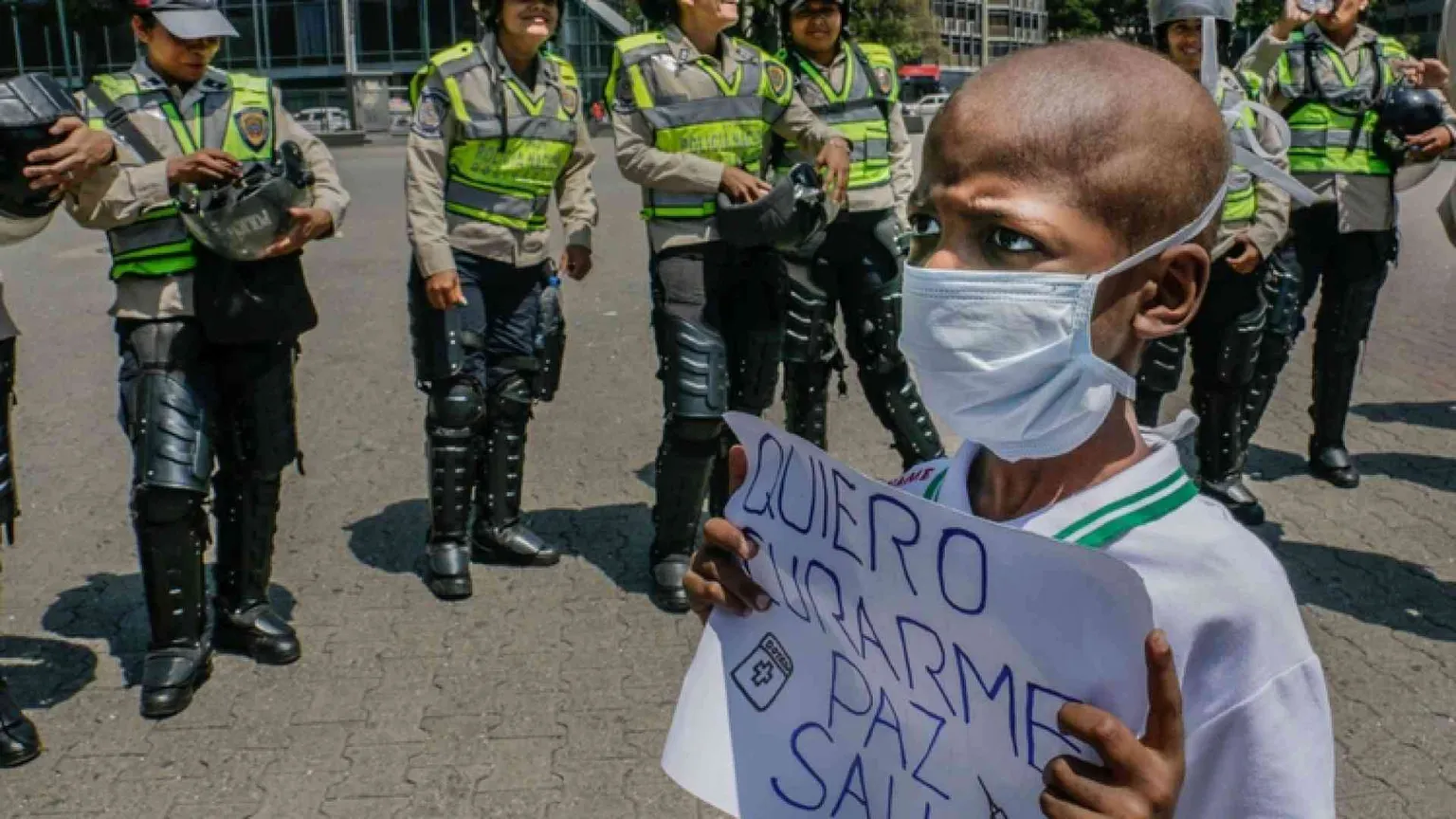 Il Venezuela senza farmaci si cura con le erbe