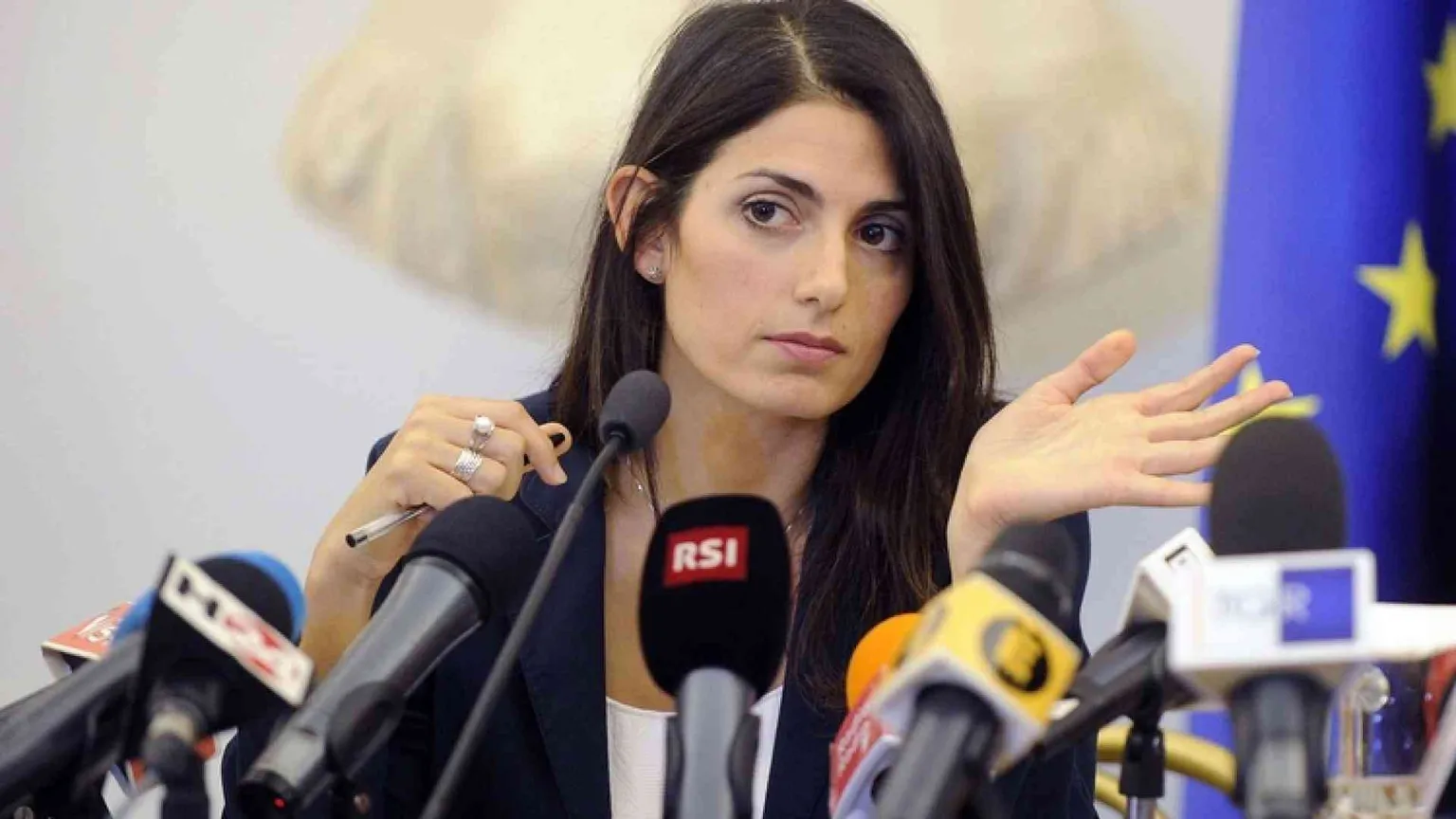 Il no di Roma, una politica senza ali