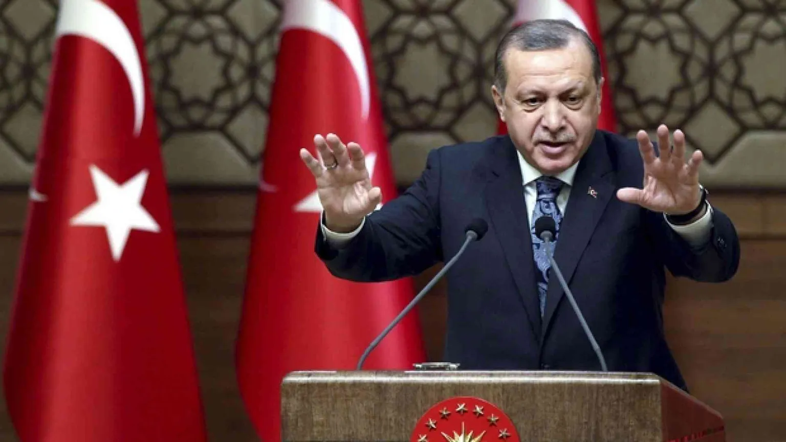 Erdogan ha vinto: avrà poteri illimitati