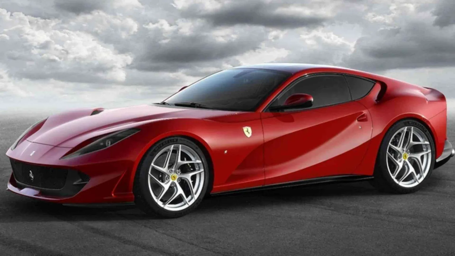 Ferrari 812 Superfast, cavalli e prezzo da record mondiale