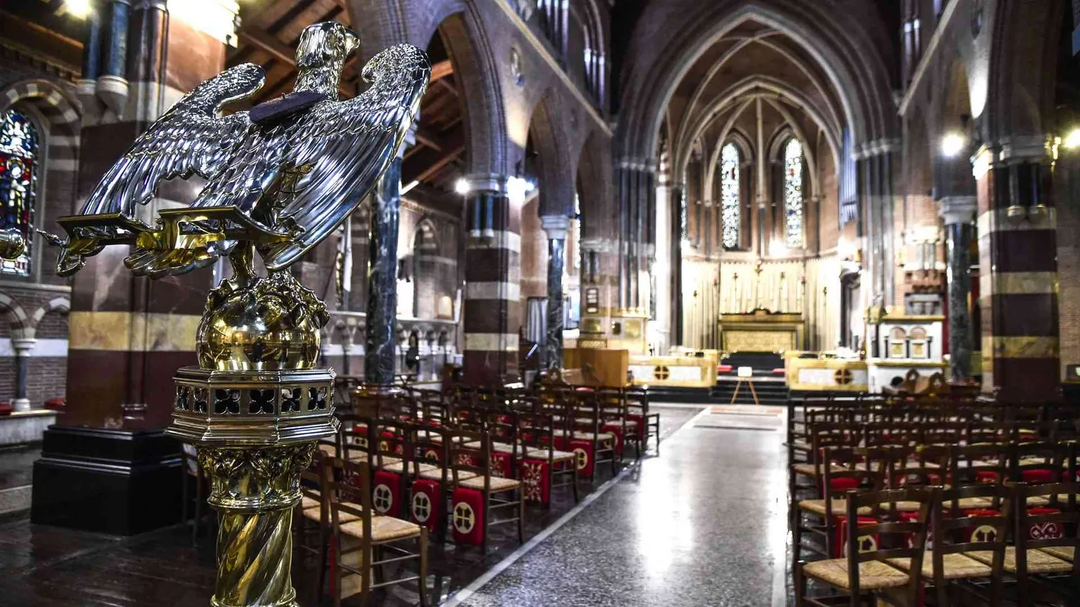 Il Papa nella chiesa anglicana di Roma. Il parroco: passo avanti nel dialogo
