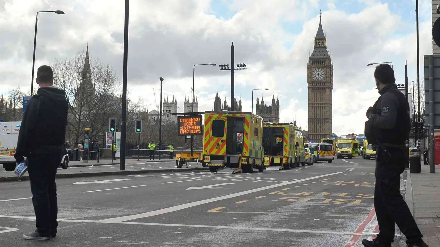 Quel primo simbolo della democrazia più antica: il Parlamento di Westminster