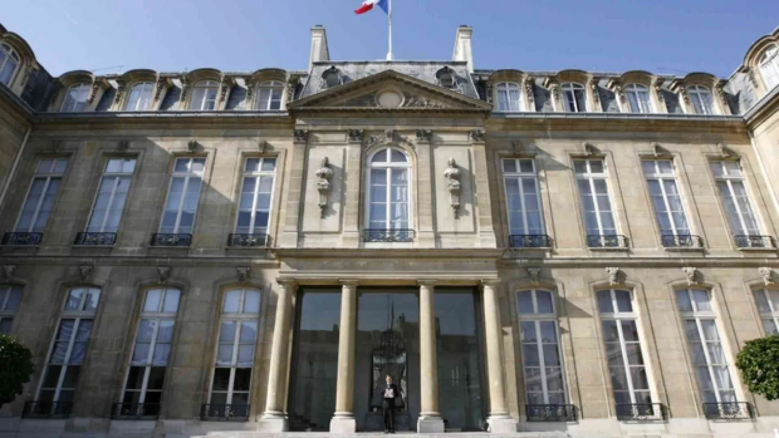 La Francia al voto, grande equilibrio tra i quattro sfidanti
