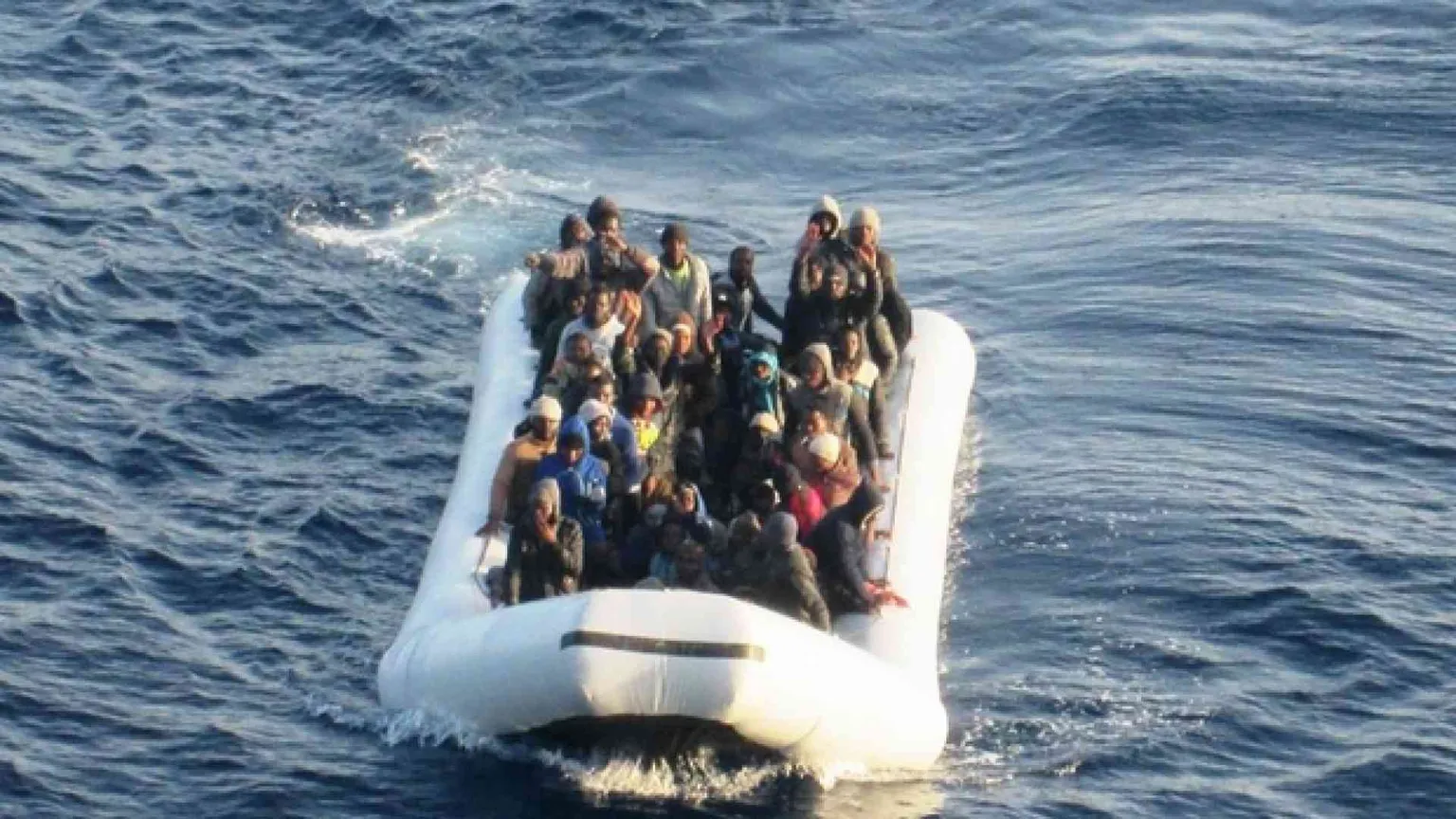 Ecco i veri taxi del mare: fermata banda di scafisti