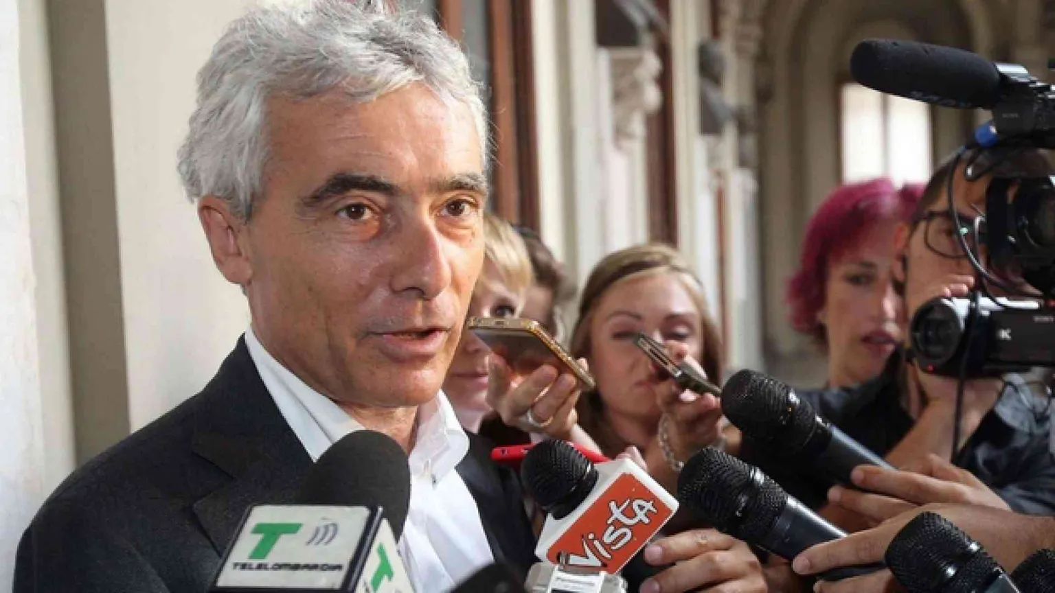 Boeri: «All'Italia servono sempre più immigrati regolari»
