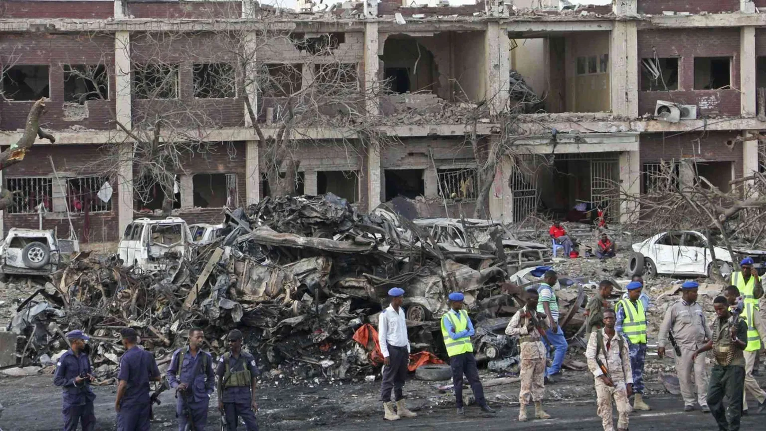Attentati a Mogadiscio: 300 morti, centinaia di feriti