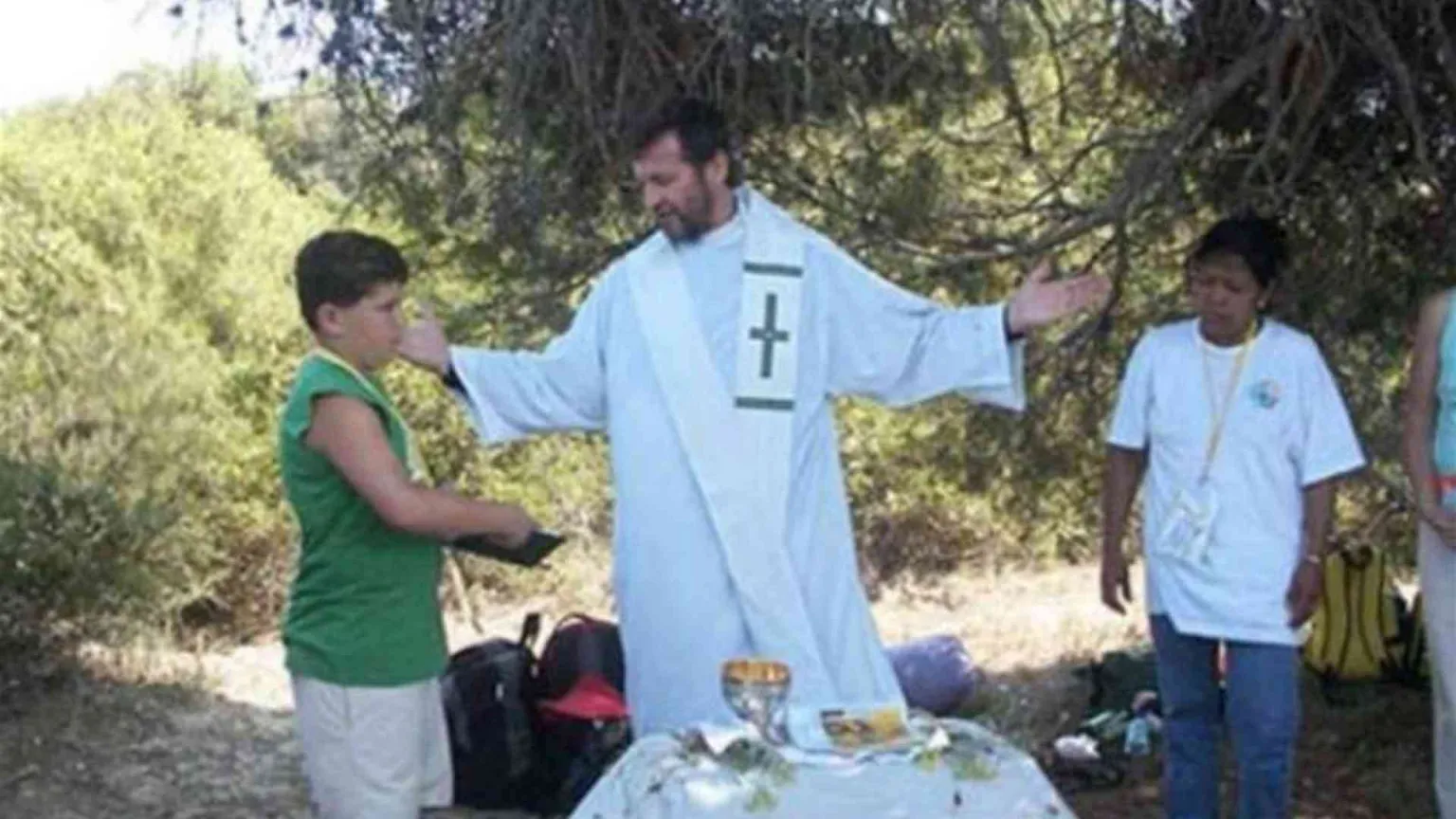 Liberato il sacerdote rapito: «Ho avuto paura di morire»