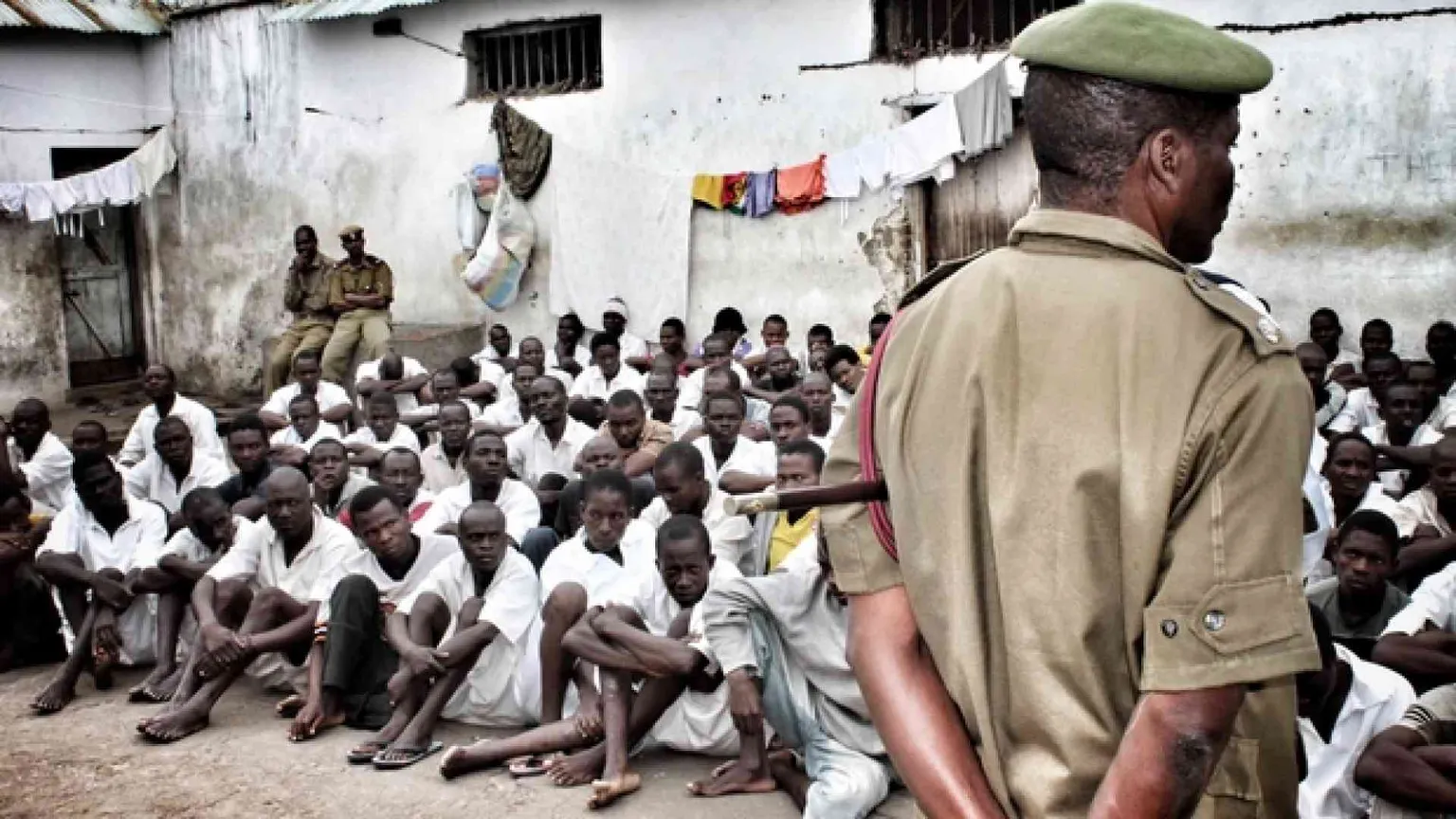 Vigilantes a caccia di «vampiri»: 200 arresti in Malawi