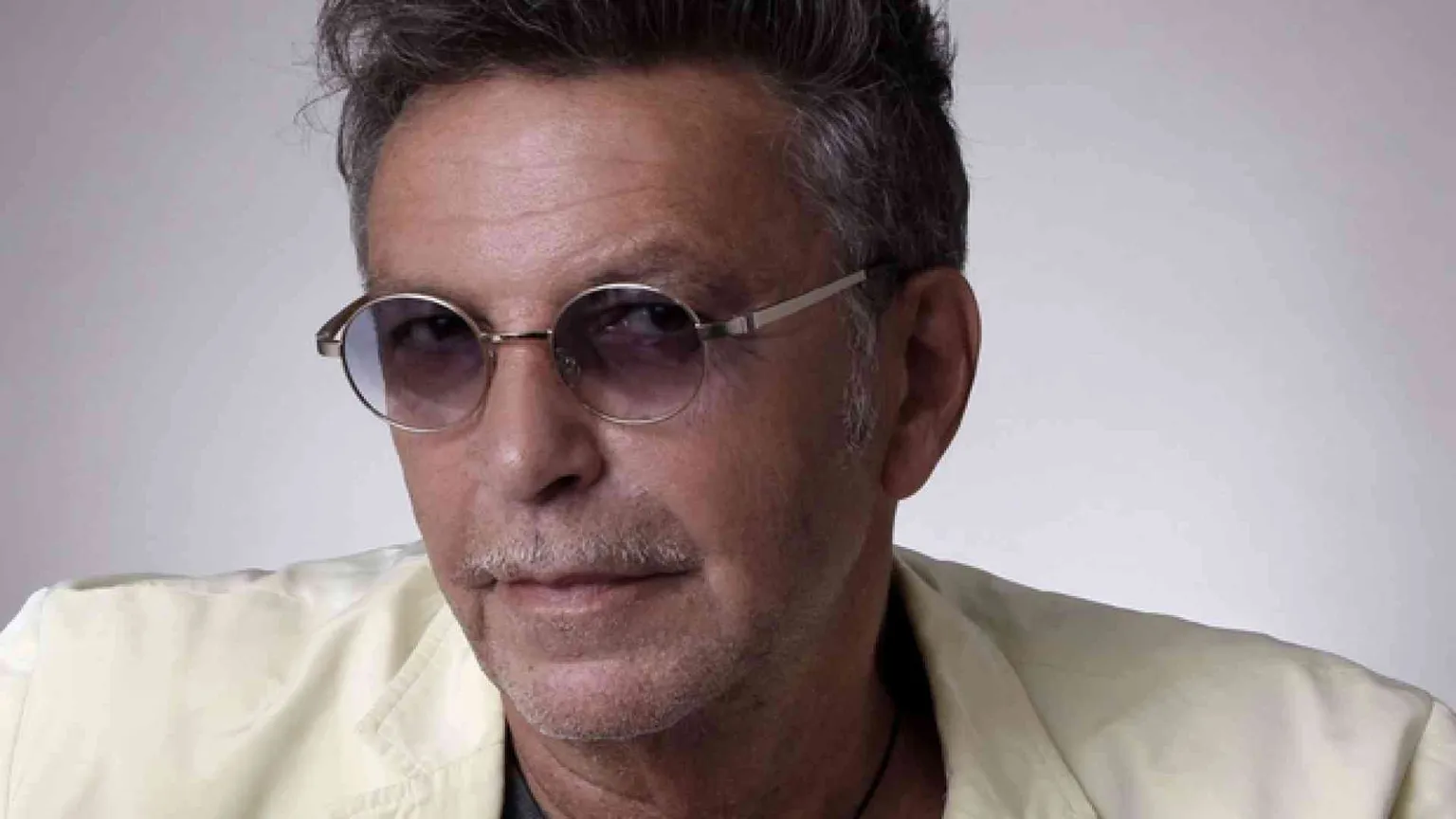 Alan Sorrenti, 40 anni dopo siamo ancora “Figli delle stelle”