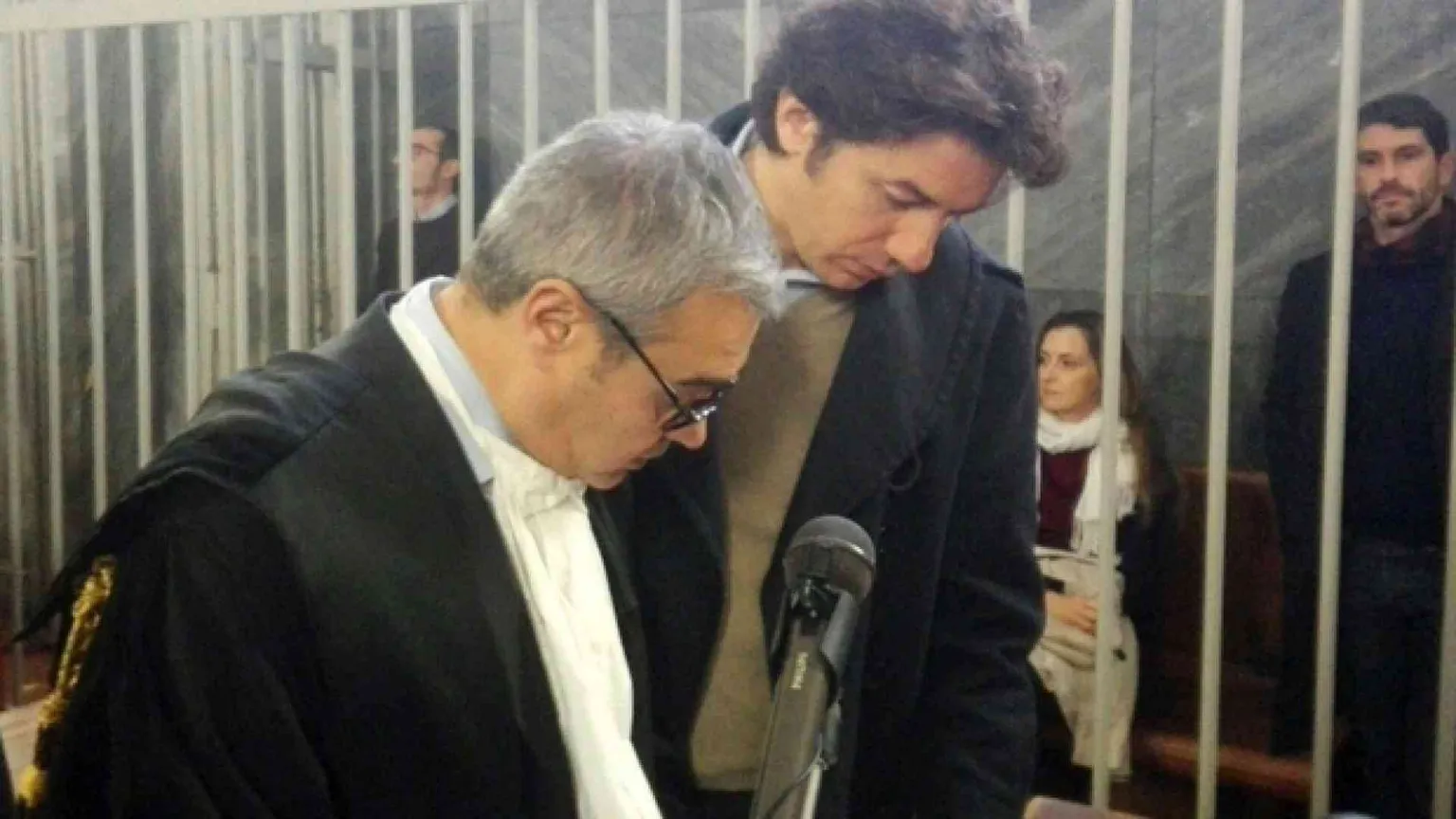 Dj Fabo, si è aperto il processo a Cappato per «aiuto al suicidio»