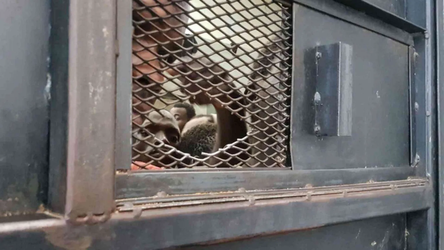 Libia, fuori controllo i centri di accoglienza (o «detenzione») per migranti