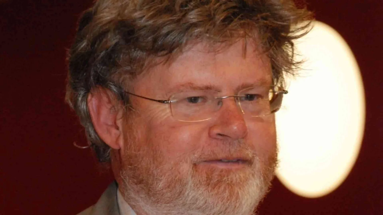 Milbank: «Il capitalismo? È quasi-sacro»