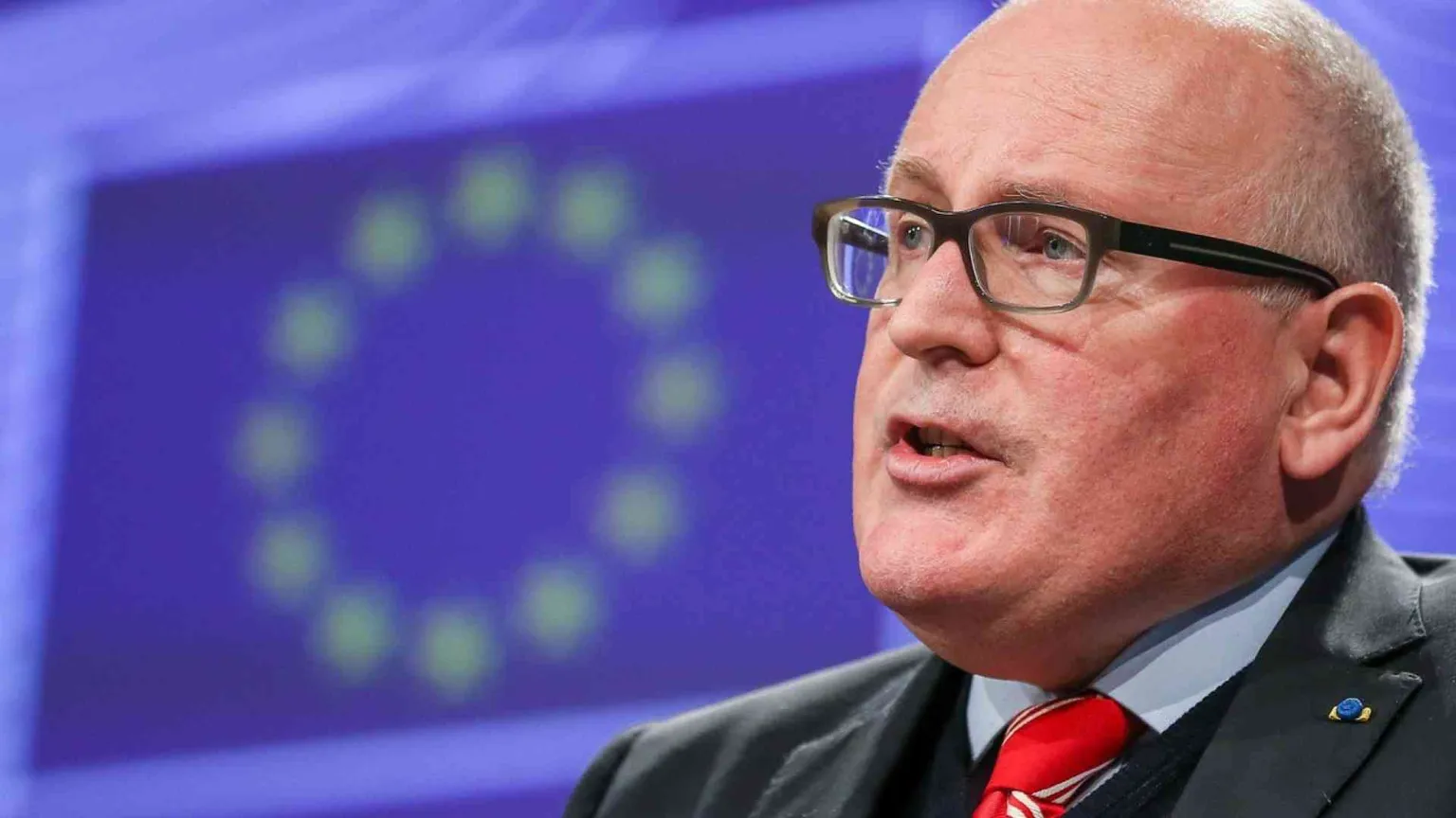 L'Ue contro la Polonia: viola lo stato di diritto
