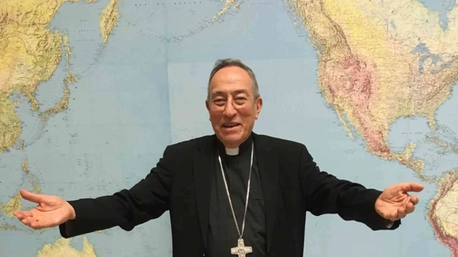 Rodriguez Maradiaga: «Falsità sui fondi». E il Papa lo rincuora