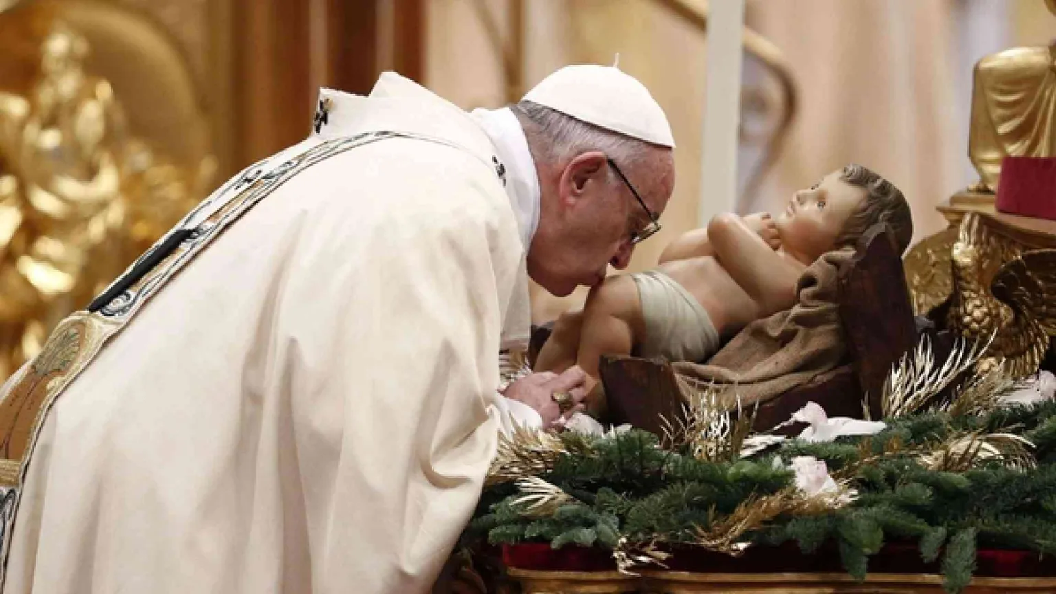 «Come i Magi guardiamo in alto, camminiamo e offriamo doni gratuiti»