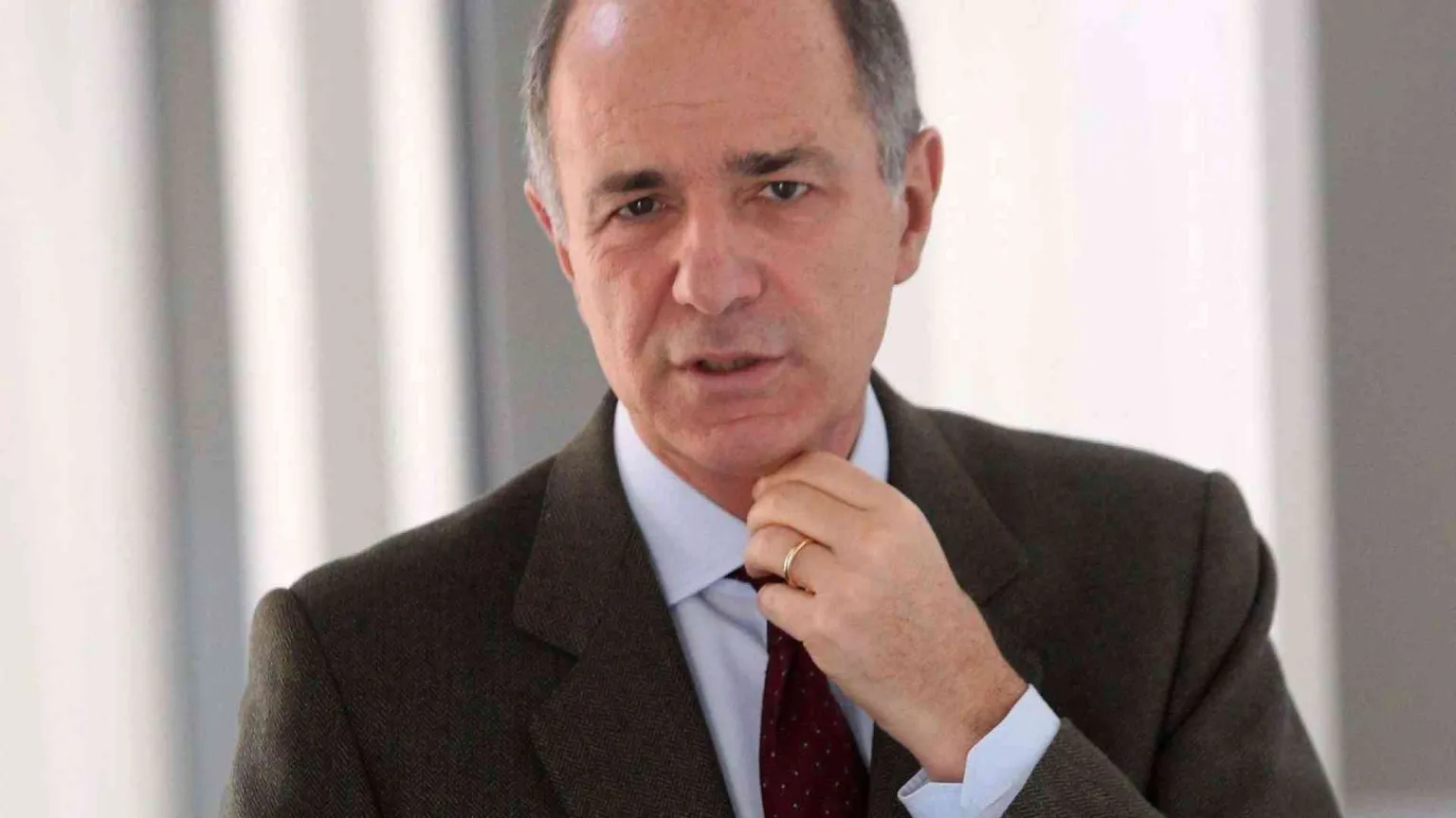 Corrado Passera torna nel mondo della finanza