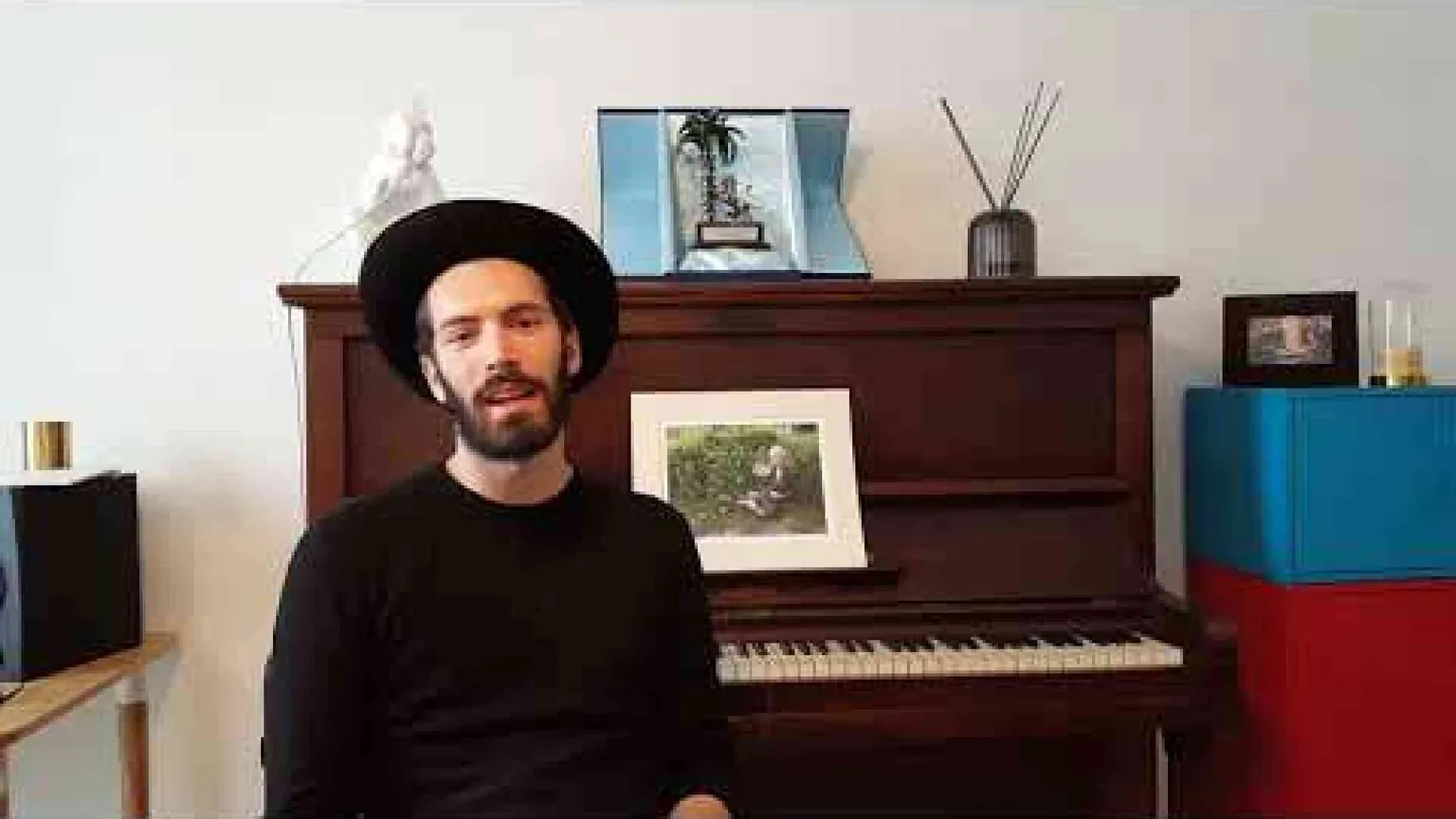 Giovanni Caccamo: «Con Eterno canto l'amore che dura per sempre»