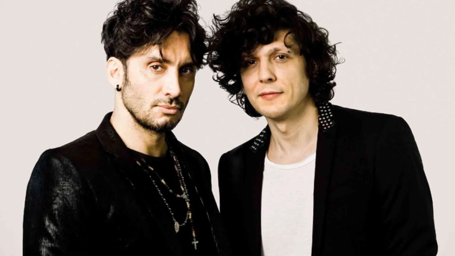 Sanremo, nei brani degli Artisti in gara vince la vita