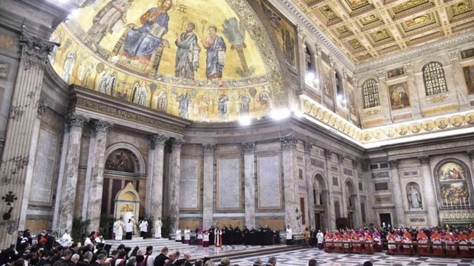 Papa Francesco: cristiani uniti da martirio e persecuzioni