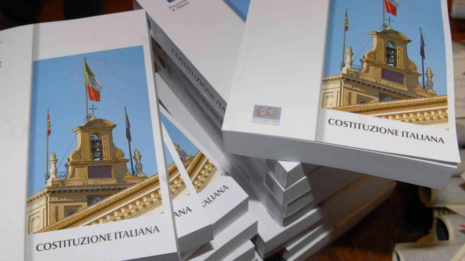 La «razza» nella Costituzione? Deve restare, contro il razzismo
