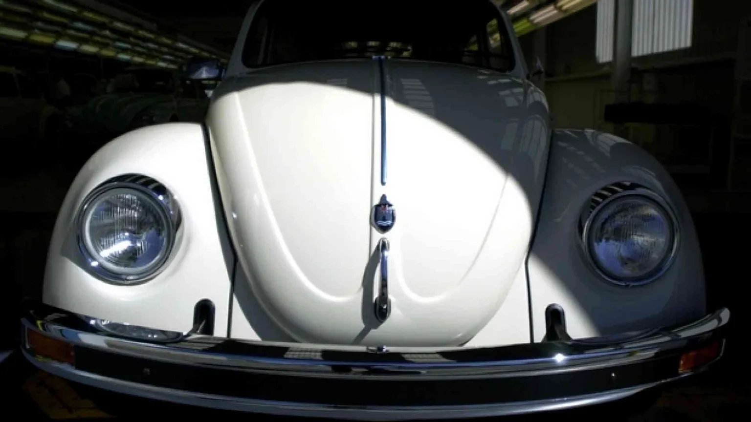 Addio Maggiolino, Volkswagen non lo farà più
