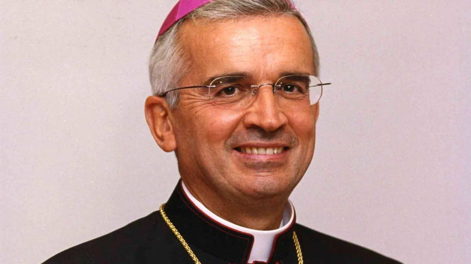 Castoro: San Giovanni Rotondo accoglie Francesco
