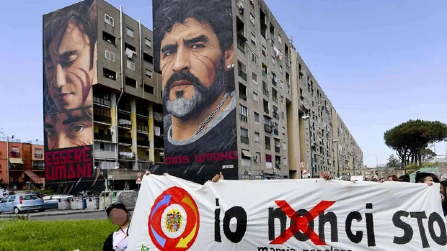 In marcia contro la violenza della camorra: le foto e i video