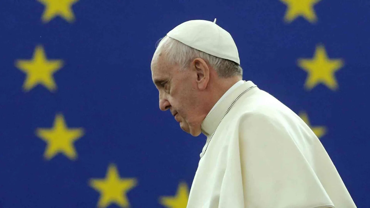 Dominique Wolton: «Papa Francesco dà la sveglia all'Europa»