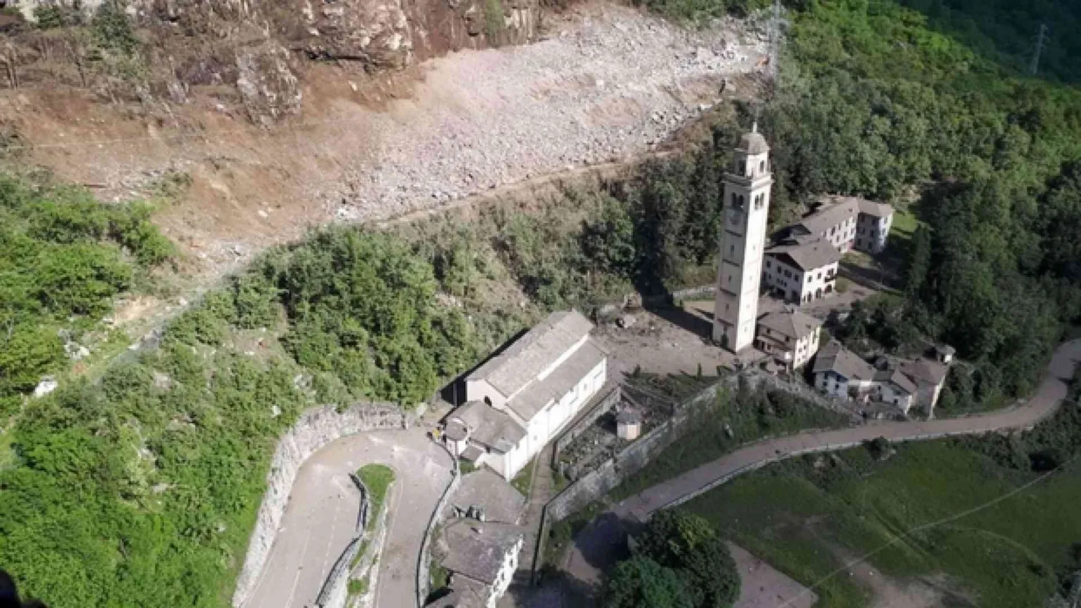 Il santuario scampato alla frana. La popolazione: «È stata la Provvidenza»