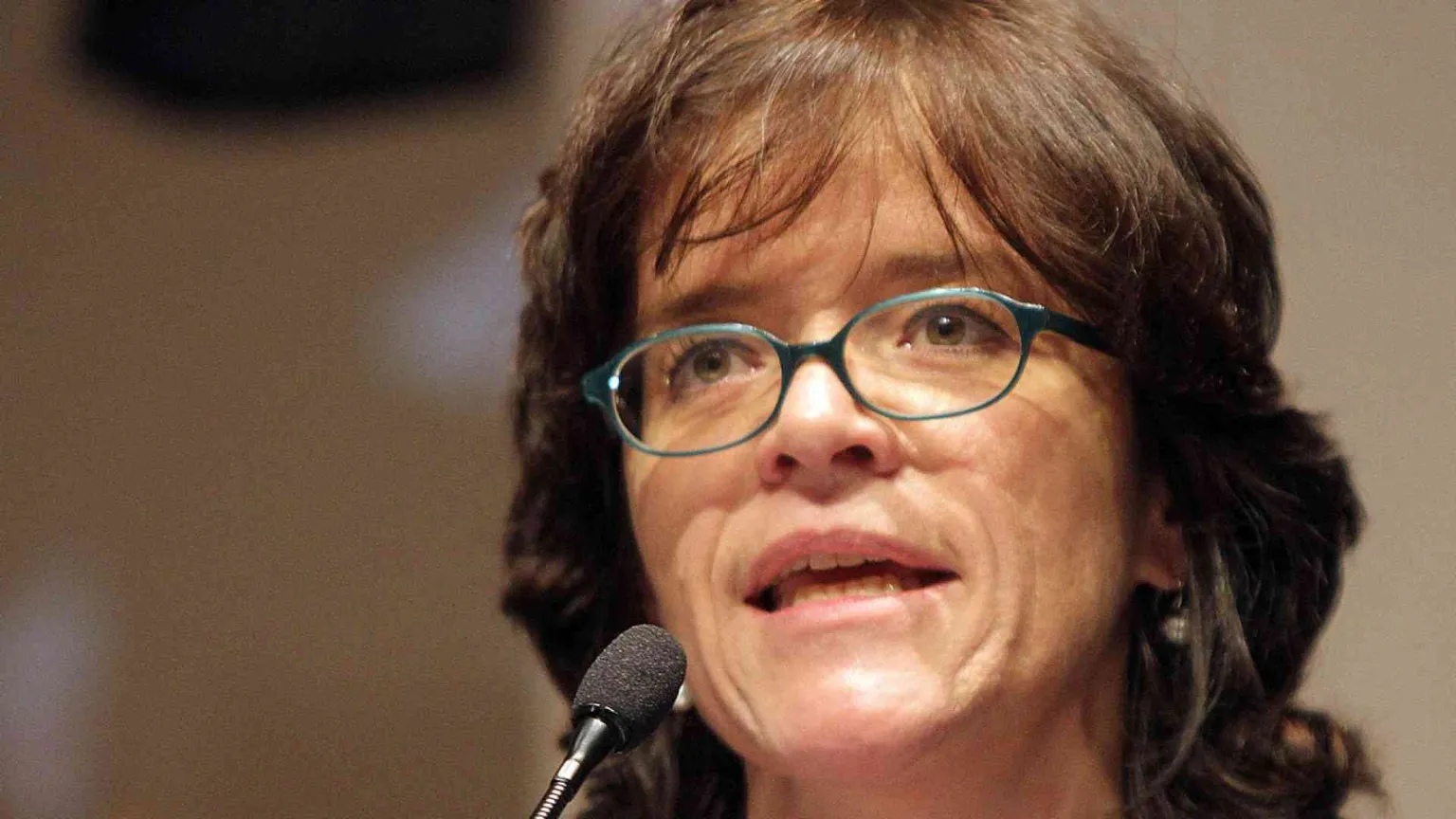 Così avremo corpi bambini e menti adulte. Troppi rischi