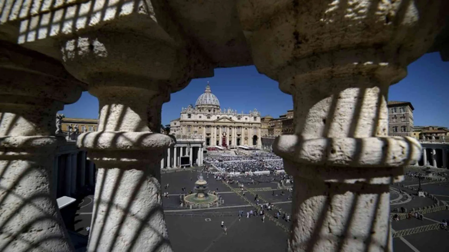 Papa Francesco nomina vescovi due parroci (giovani)