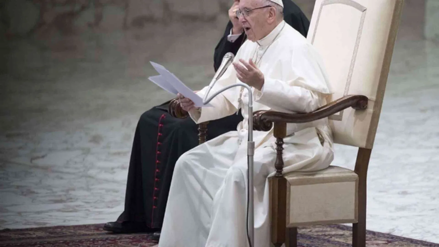Papa Francesco: successo, potere, denaro sono idoli che rendono schiavi