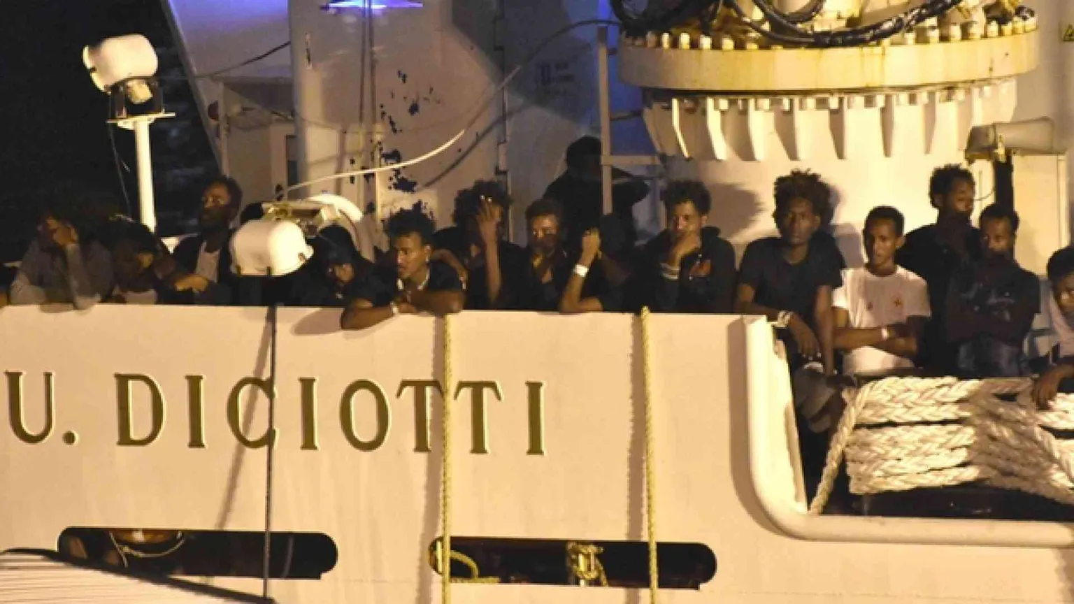 Ricordiamocelo sempre: chi chiamiamo «gli altri» siamo anche tutti noi