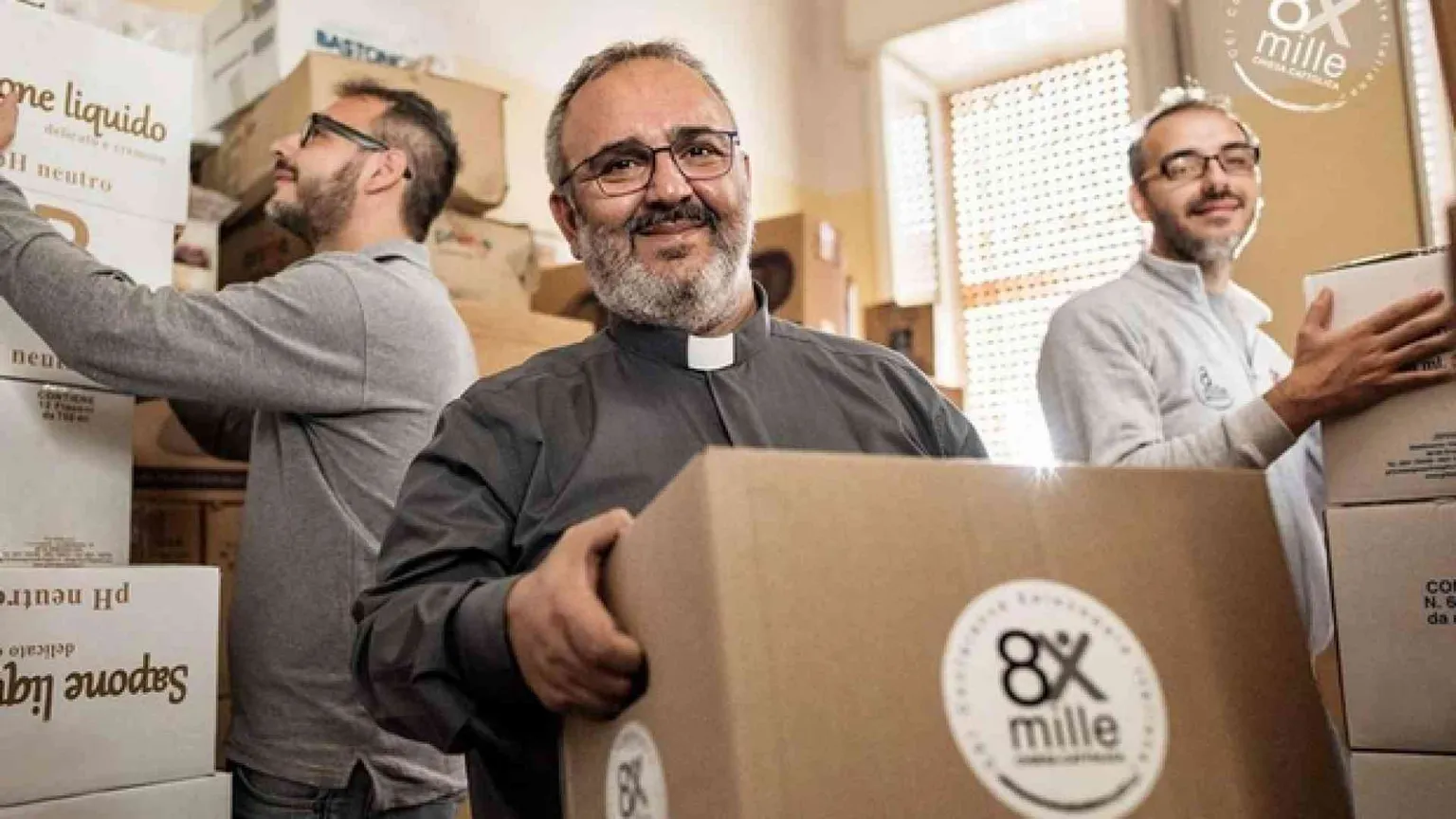 Le fake news sulla spesa della Chiesa per l'accoglienza