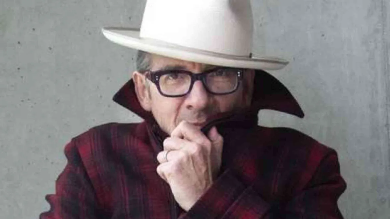 Le vere donne di Elvis Costello nel nuovo disco
