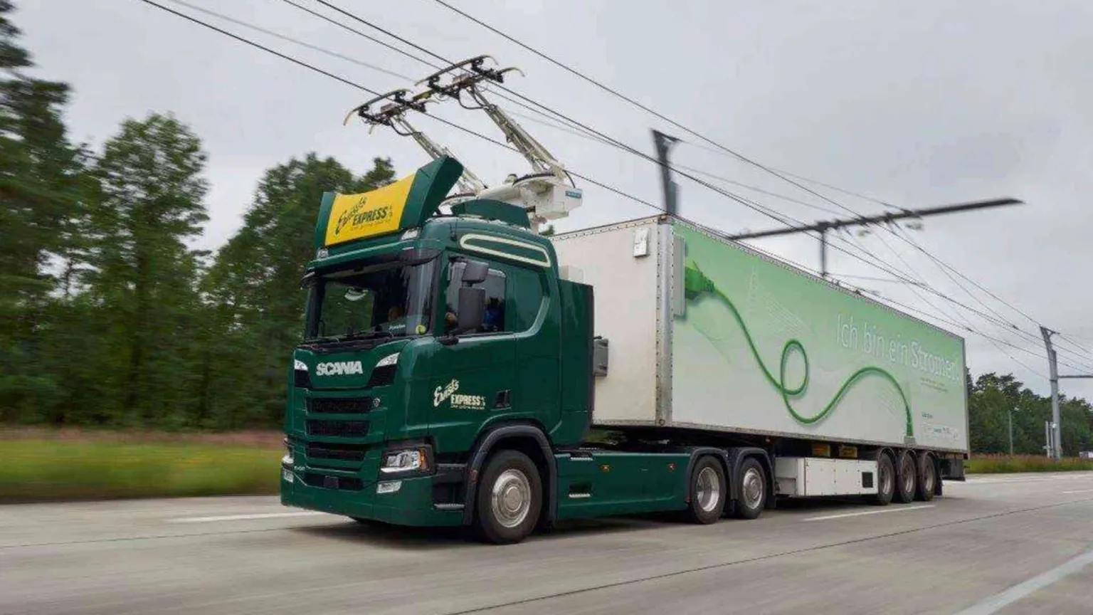 Lungo la Brebemi si sperimenta il futuro dell'autostrada elettrica