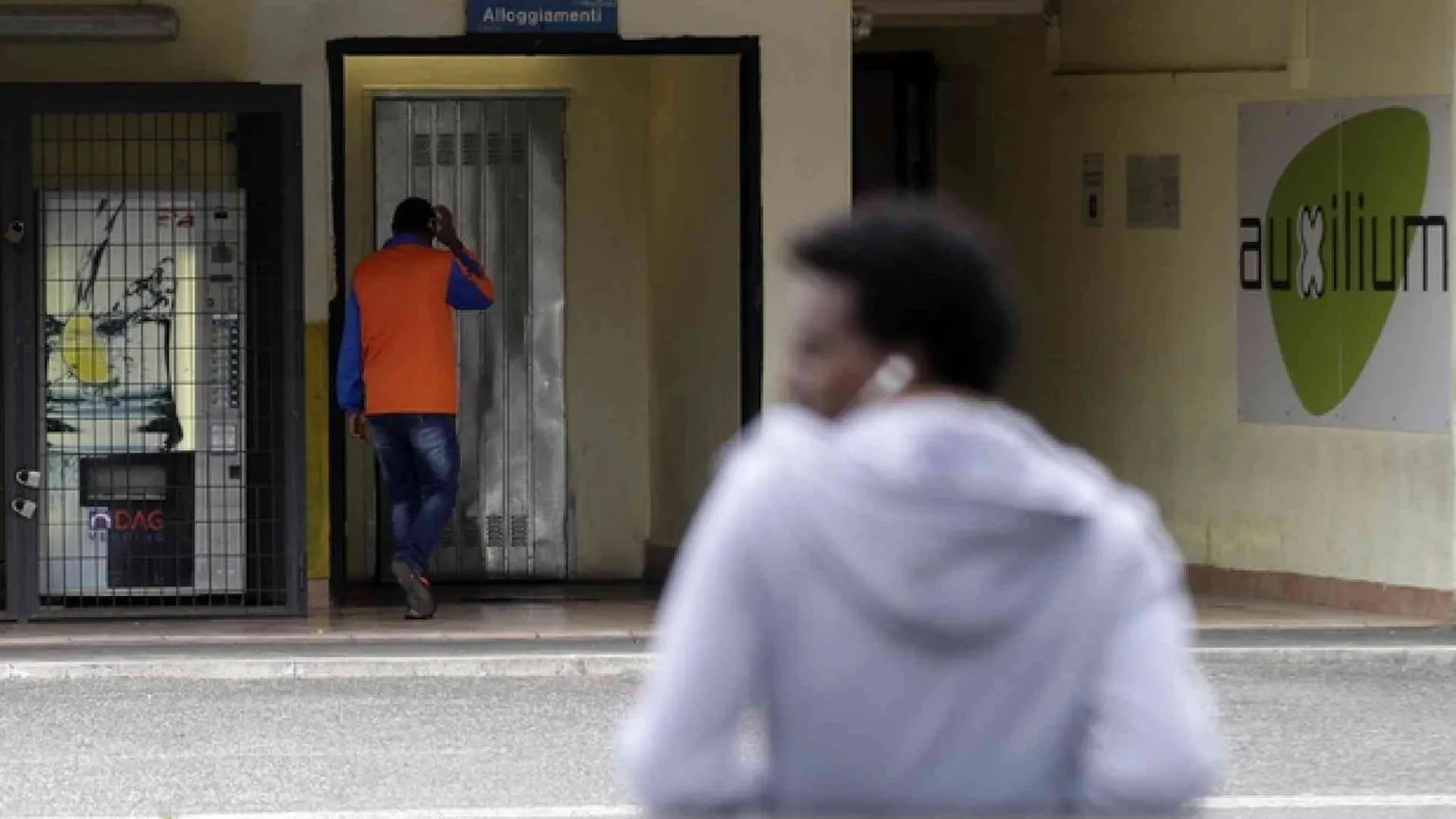 Il Viminale chiude il Cara di Castelnuovo, 120 lavoratori a casa