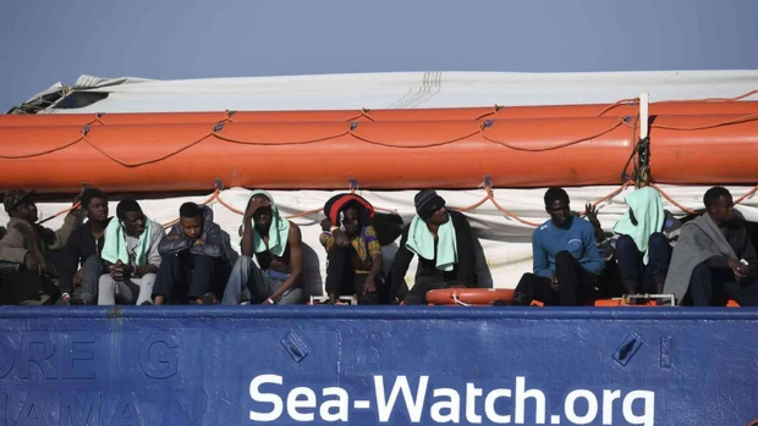 Sea Watch, 5 Paesi per i migranti.