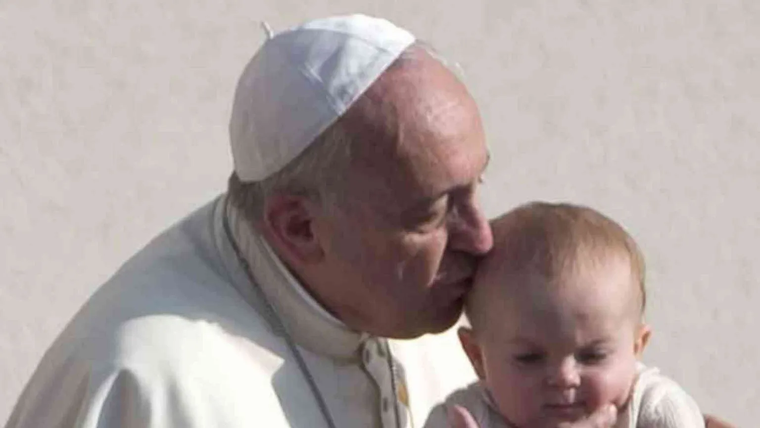 Il Papa: «L'aborto non può essere presentato come diritto umano»