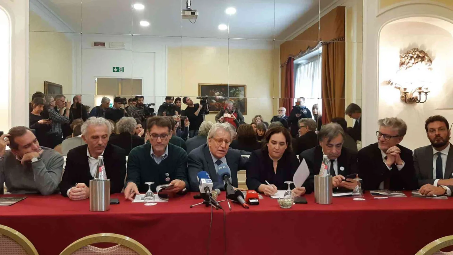 Città solidali: patto tra sindaci spagnoli e italiani. Udienza col Papa
