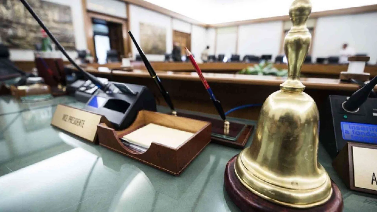 Tutte le ombre, penali e non, che si sono allungate sul Csm