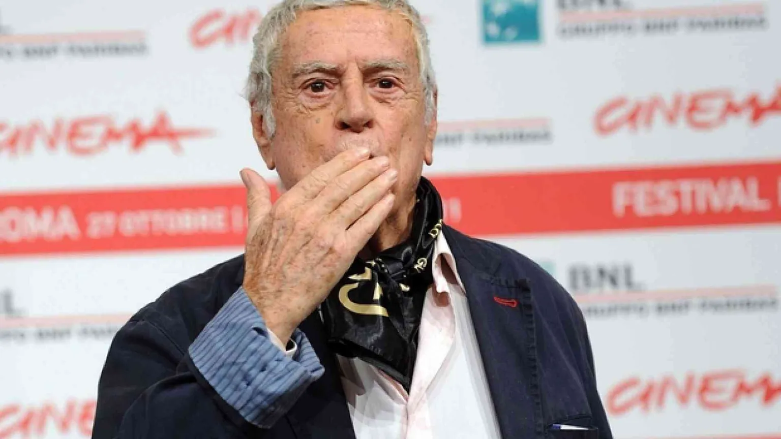 Addio a Raffaele Pisu, la comicità formato tv