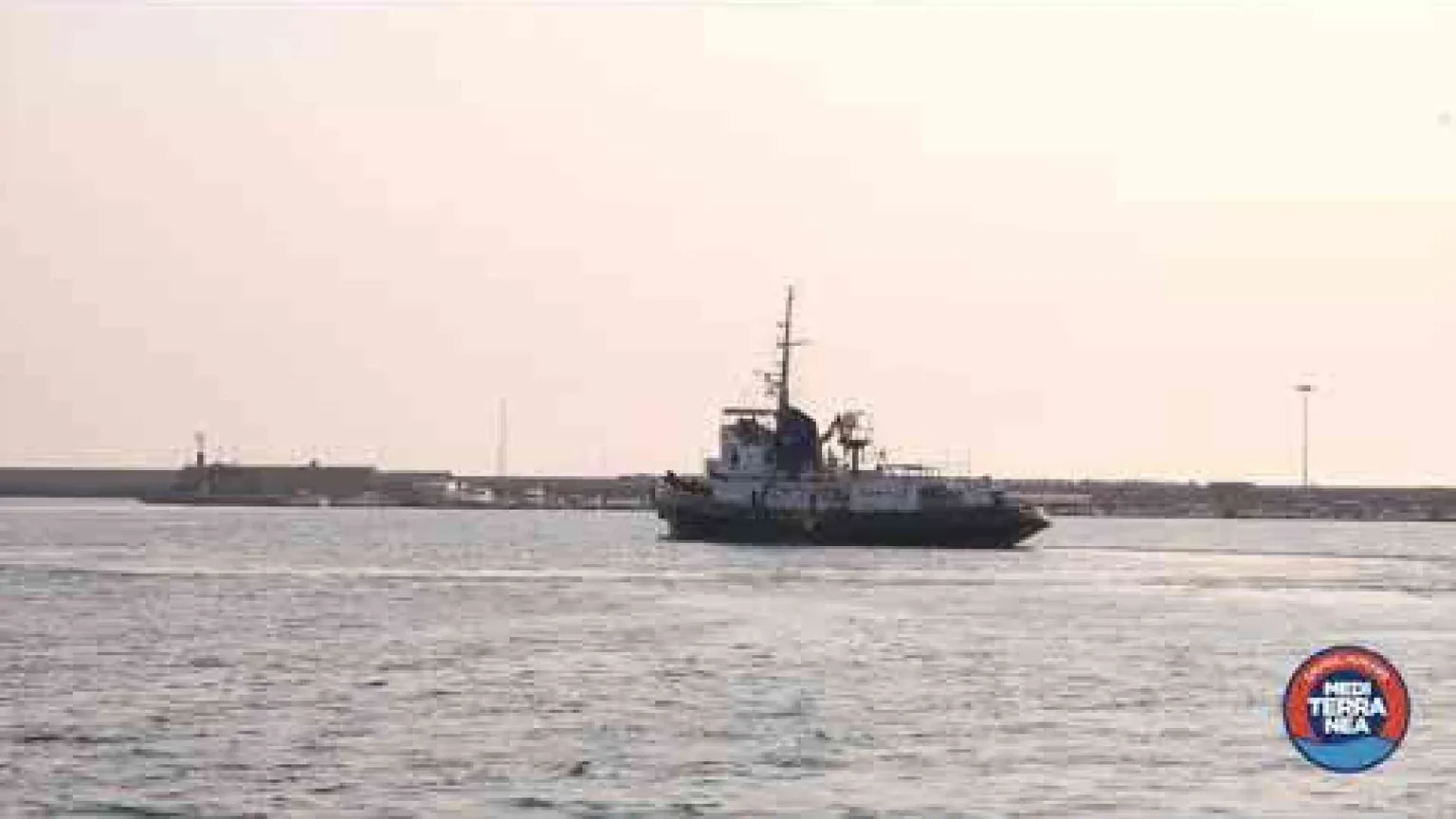 La nave di Mediterranea torna in mare, verso la Libia. I messaggi dei vescovi