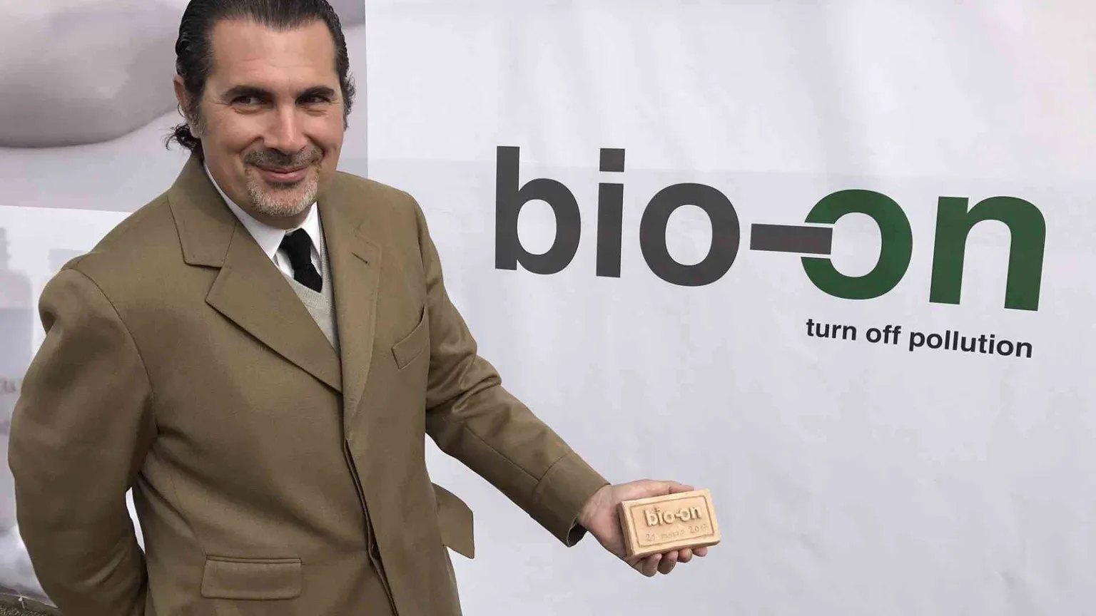 Sequestri e arresti per i vertici di Bio-On